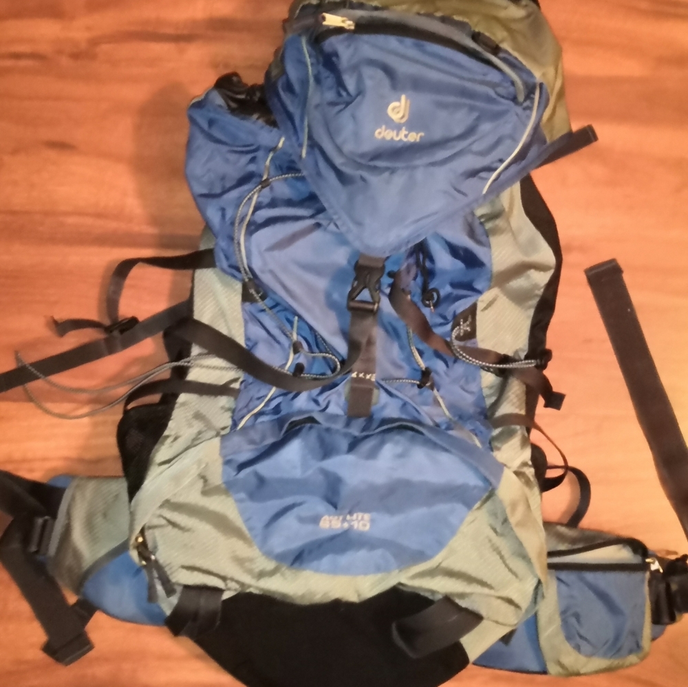 [FINAL PRICE] Deuter Aircontact Lite Backpack 75L
